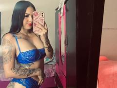 MiaAmber69 from xLoveCam