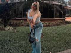 MiaBlondeHot - blond female with  big tits webcam at xLoveCam