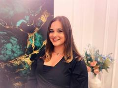 MiaDaweryopi from xLoveCam