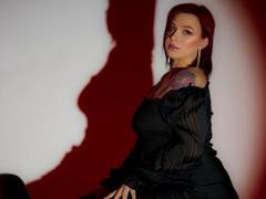 MiaGrimmie - female with red hair webcam at xLoveCam
