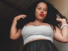 MiaLoveMR - female webcam at xLoveCam