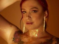 MiaGrimmie - female with red hair webcam at xLoveCam