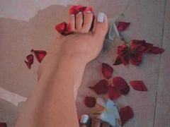 MiaMarfil - female with brown hair and  big tits webcam at xLoveCam