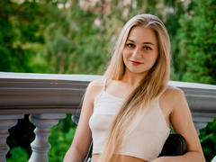 Mia_Meow - blond female with  small tits webcam at ImLive
