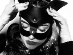 AmieBell - female with black hair webcam at LiveJasmin