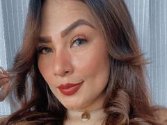 MiaStars from xLoveCam