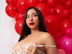 MiaSuarez - female with black hair and  big tits webcam at ImLive