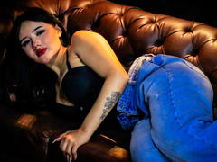 MiaTanya from xLoveCam