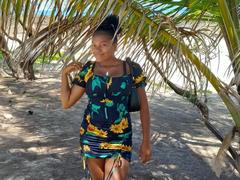 MiaTight - female with black hair webcam at xLoveCam