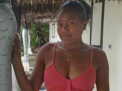 MiaTight - female with black hair webcam at xLoveCam