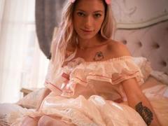MiaTran from LiveJasmin