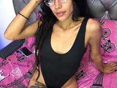 MiaUtena - female with black hair and  small tits webcam at LiveJasmin