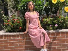 MiaWualker - female with black hair webcam at xLoveCam
