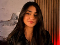 MiaaFerrer - female with black hair and  big tits webcam at xLoveCam