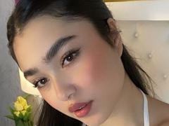 MiaaFerrer - female with black hair and  big tits webcam at xLoveCam