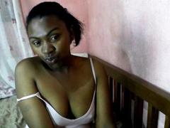 MialyHot from xLoveCam