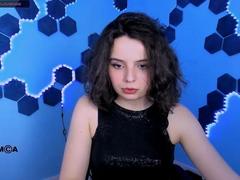 MiamMooon - female webcam at xLoveCam