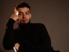 MichaelMagno - male webcam at LiveJasmin