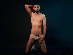 MichaelMagno - male webcam at LiveJasmin