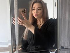 MichelFishbein - female with brown hair and  big tits webcam at xLoveCam