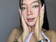 MichellFord - female with brown hair webcam at xLoveCam