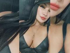 MattaP - female with black hair and  big tits webcam at xLoveCam