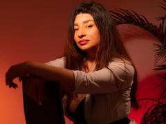 Michonnek - female with brown hair and  small tits webcam at xLoveCam