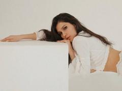 MickyLush - female with brown hair webcam at LiveJasmin