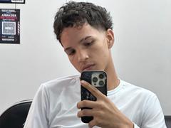 MidnightKing - male webcam at xLoveCam