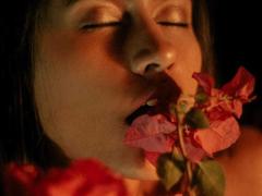 Mielmia - female with black hair and  small tits webcam at xLoveCam