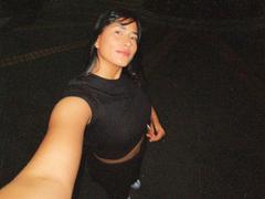 Mielmia - female with black hair and  small tits webcam at xLoveCam