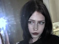 MieshaSteverson - female with black hair and  big tits webcam at xLoveCam