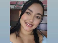 MiiaRousse - female with black hair webcam at xLoveCam