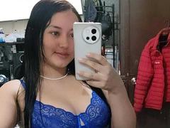 MiiaRousse from xLoveCam