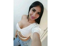 MiilaWx from xLoveCam