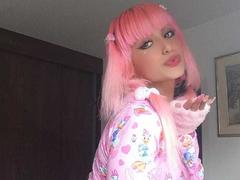 MikaLu - blond female webcam at xLoveCam