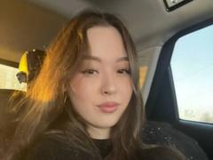 MikeBooras - female with brown hair webcam at xLoveCam