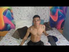 MikeMelison from xLoveCam