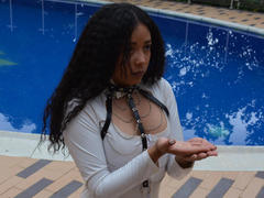 MikeshaRocci - female with black hair webcam at LiveJasmin