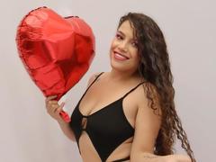 MilaBloomm - female webcam at xLoveCam