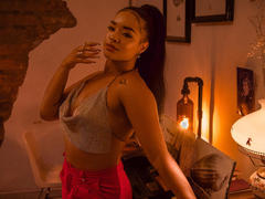 MilaRomano - female with brown hair and  big tits webcam at xLoveCam