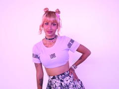 MilaRouge - female webcam at xLoveCam