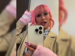 MilaRouge - female webcam at xLoveCam