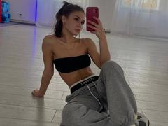 MilagrosEdmisten - female webcam at xLoveCam