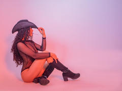 MilahLopez - female with black hair webcam at LiveJasmin