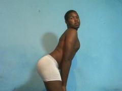 Milakay - male webcam at xLoveCam