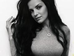 MilamaniaX - female with brown hair and  big tits webcam at xLoveCam