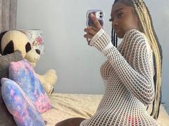 MilanCartier - female with brown hair and  big tits webcam at xLoveCam