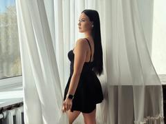 MilanaBeautty-hot - female with black hair webcam at xLoveCam