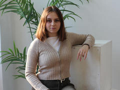 MilanaMiller - female webcam at xLoveCam